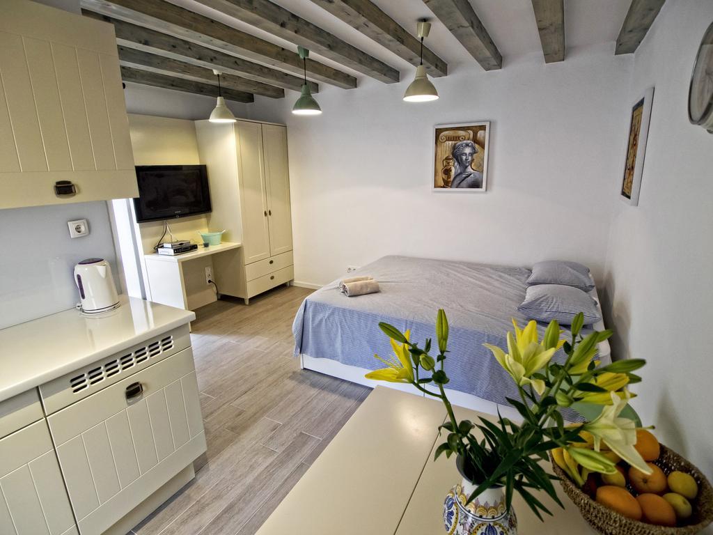 Anja Apartments 시베니크 객실 사진